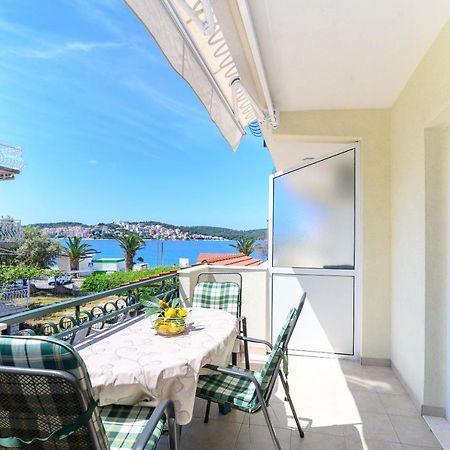 Apartments Vice Trogir Ngoại thất bức ảnh